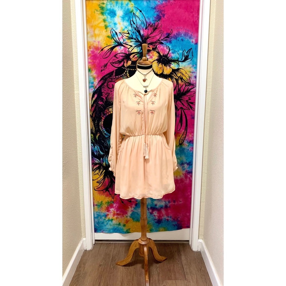 π Amazing Boho embroidery dress - Picture 2 of 9